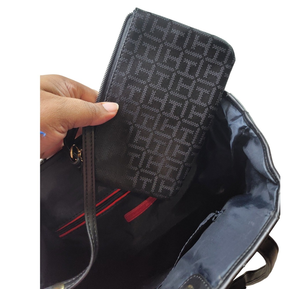 Tommy Hilfiger Black Jacquard Monogram Tote Bag with Matching Pouch Gold Logo - Picture 5 of 5